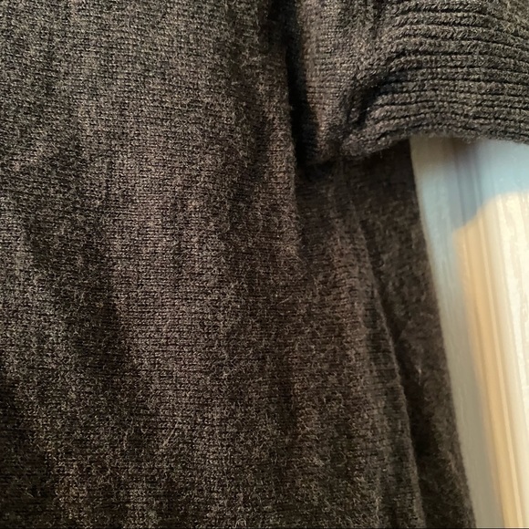 Turtleneck Sweater Vest/Tunic Top - Picture 5 of 7